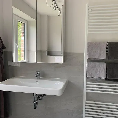 Vogelzug, Fuer 4 Persoen - Erwachsene Oder - In De Feerjenhusen Am Haubarg Von Vollerwiek, Fertigstellung April 2020 *