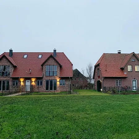 Apartment Vogelzug Ferienwohnung: Cozy Family Retreat In Vollerwiek