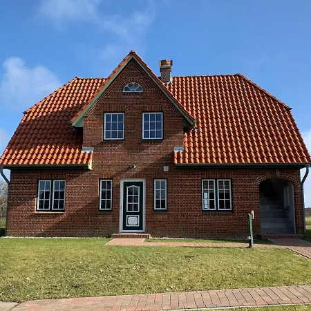 Vogelzug Ferienwohnung: Cozy Family Retreat In Apartment